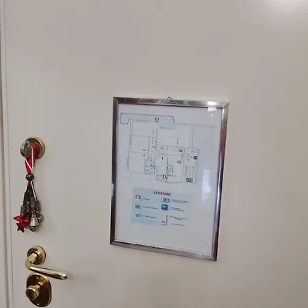 Casa Bella! 2 Unità - Con Bagno Privato Oppure Con Bagno Condiviso Apartamento Roma